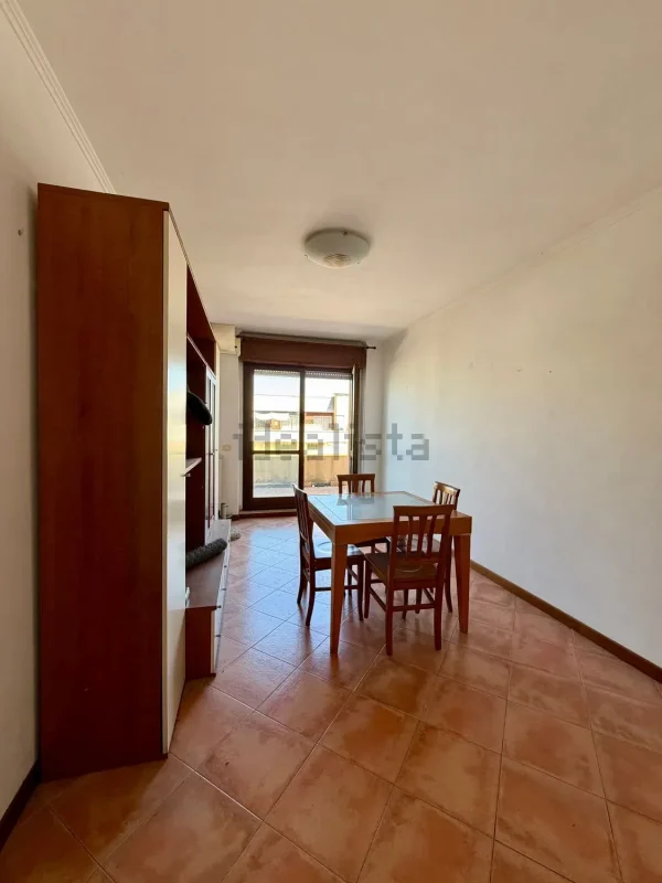 812545177